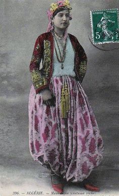 2ce223222b1916cbe8a2a68ed53bd10c--berber-vintage-postcards