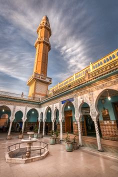 71a6c915b735abe97fc8988902ce906d--beautiful-mosques-islamic-architecture