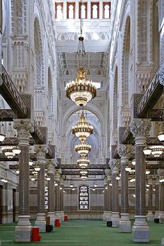 7457ed5d8624014ce78cffae1199877b--beautiful-mosques-islamic-architecture